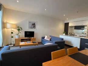 SXY QUIET COZY SPACIOUS 2 BEDROOM APARTMENT